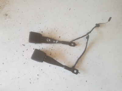 Audi q2 16r- кліпса поперечина ліва перед фото №1