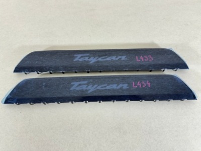 Молдинг порог porsche taycan 9j порог накладка оригинальный номер - nowe фото №1