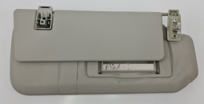 Козирок захист права mercedes w251 europa фото №1