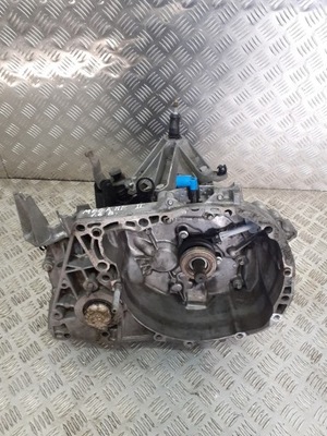 КОРОБКА ПЕРЕДАЧ RENAULT MEGANE II 1.6 16V 8200558268 JH3142