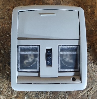 Освещение лампа jeep grand cherokee wk фото №1