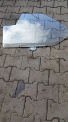 Стекло дверная правая vw transporter 1.9tdi 96r фото №1