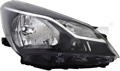 Nowa права лампа toyota yaris od 2017+ фото №1