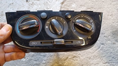 Mitsubishi space star ii панель обдув 7820a875 фото №1