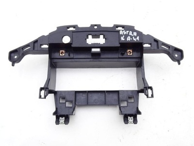 Opel astra k 15-22 панель рамка радио фото №1