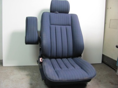 Mercedes w124 coupe c124 сиденье водителя фото №1