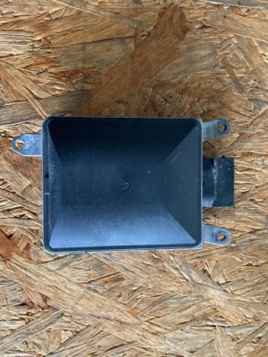 Модуль ассистент поперечина крепления audi 8t0907566b фото №1