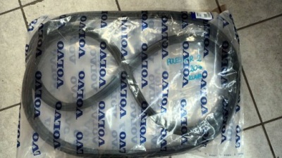 Прокладка кришки багажника polestar 2 2020- nowa оригінальна фото №1