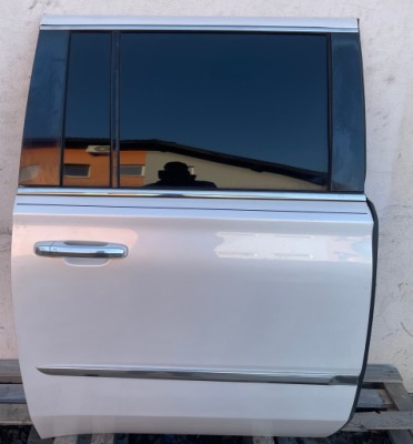 O3 cadillac escalade iv 2014 - esv lwb дверь задние правое задний  стекло 23378568 фото №1