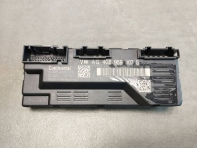 Audi a7 4g 2016 модуль блок управления крышки 4g8959107s фото №1