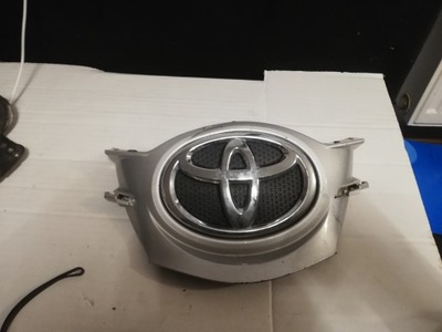 Toyota auris ii решётка радиатора решётка радиатора эмблема 53111-02730 фото №1