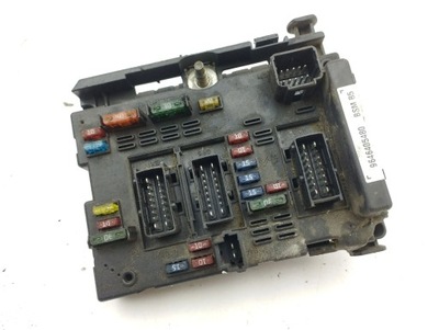 Lancia phedra 2002 рамка / модуль предохранителей фото №1