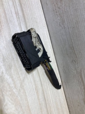 Peugeot expert 2021 штекер насос abs фото №1