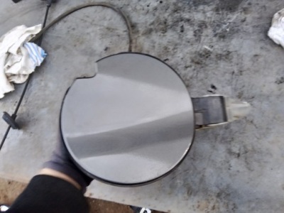 Кришка заливної пального fiat doblo 2 рестайлінг фото №1