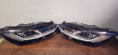 Jaguar i-pace лампа перед передня права + ліва mid rt фото №1