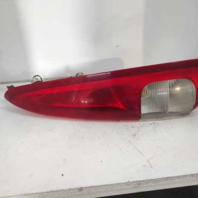 Лампа правая задняя задняя daewoo chevrolet tacuma 30-0527r фото №1