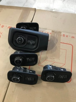 Dodge ram dt 2019-2022 модуль переключатель света фото №1