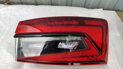 SKODA SUPERB 3 RESTYLING 3 3V9 UNIVERSAL FARO DERECHA PARTE TRASERA PARTE TRASERA DIODO LUMINOSO LED  