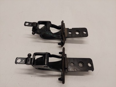 Петлі кришки volvo v70 iii комплект 31218425 фото №1