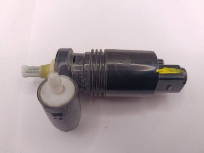 Fiat freemont помпа распылителя насос 05152075ac фото №1