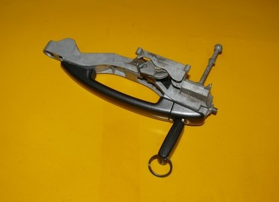 Ручка наружная дверь левый перед peugeot 308 i фото №1