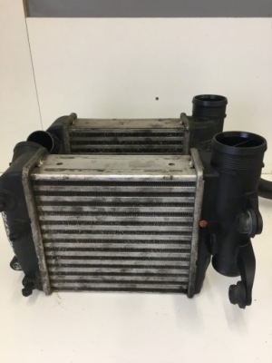 Інтеркулер лівий audi a6 4f0 4f0145805e фото №1