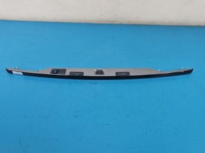 Ручка крышки задняя накладка land rover range evoque i 11-18 bj3240406 фото №1