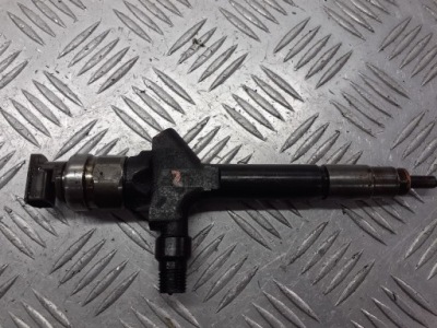 Інжектор форсунка mazda 5 2.0 cd rf7j13h50 фото №1