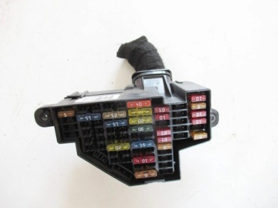 Audi a3 8p 1.9 tdi коробка предохранителей фото №1