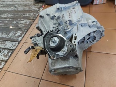 CITROEN C4 2 II 1.6 E-HDI КОРОБКА ПЕРЕДАЧ 20EA56 9686219510