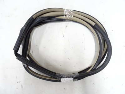 Lexus rx400 прокладка двері лівий перед фото №1