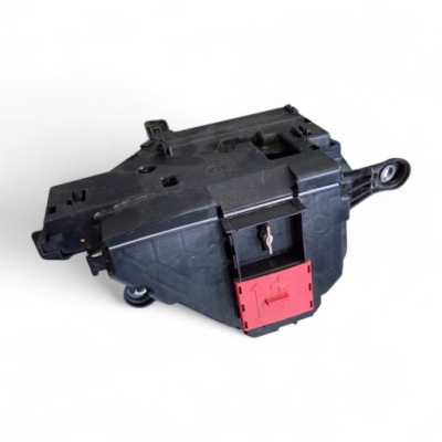Коробка запобіжників mercedes w205 c205 a2055408095 фото №1