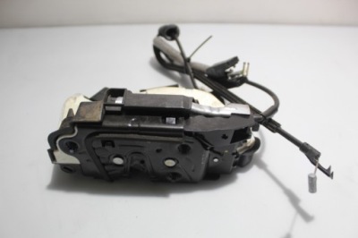 Замок правий перед двері skoda superb ii lift фото №1