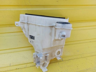 Toyota land cruiser бак омивача 150 фото №1