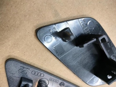 Заглушка розпилювача фара права 89a955276 audi q4 e-tron оригінал фото №1