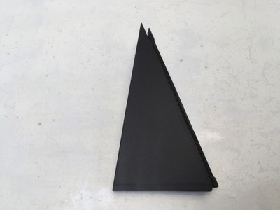 Hyundai i20 iii трикутник двері лівий задня заглушка фото №1