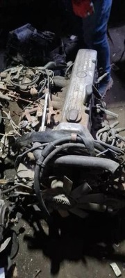 Mercedes e-kl w123 89- двигатель 2,5 r6 123.921 фото №1