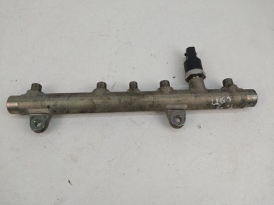 Молдинг впрыскная 7700111013 0445214015 renault scenic ii megane ii 1.9 dci фото №1