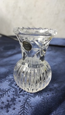 mały Kryształowy wazonik cristal d arques Francja