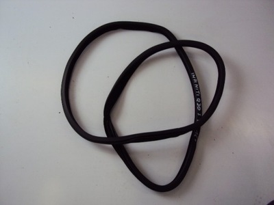 Прокладка двері лівий задня infiniti q30s 2.2d 16r фото №1