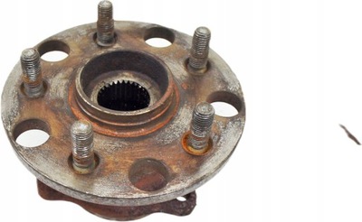 So172 lexus is iii 2.0i ступиця правий задня фото №1