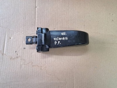 Octavia 3 13-16 ограничитель дверь перед правая фото №1