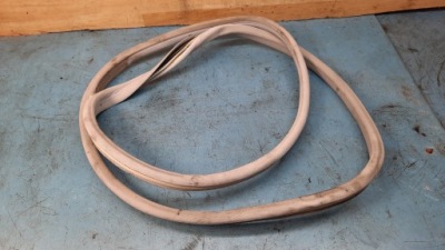 Прокладка дверь левый задняя mercedes w220 sedan фото №1