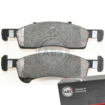 Гальмівні колодки гальмівні перед ford usa expedition 4.6 xlt фото №1