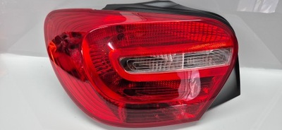 Mercedes a klasa 176 лампа ліва задня фото №1