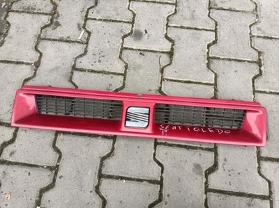 Решітка радіатора решітка радіатора seat toledo i mk1 1l0853653 фото №1