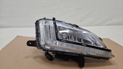 Противотуманная фара drl правый перед hyundai tucson iii lift 92202d7600 фото №1