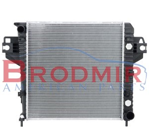 Радиатор wody 3.7 jeep cherokee liberty 02-07 фото №1