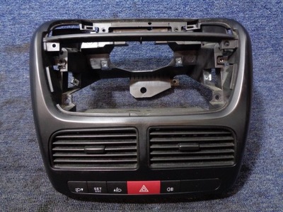 Решітка обдув рамка перемикачі doblo 2 combo d фото №1