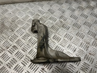 Кронштейн кронштейн підрамник правий renault clio v org фото №1